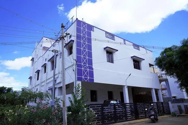 קוימבטור White House- 1Bk Pleasant Apartment With Open Terrace מראה חיצוני תמונה
